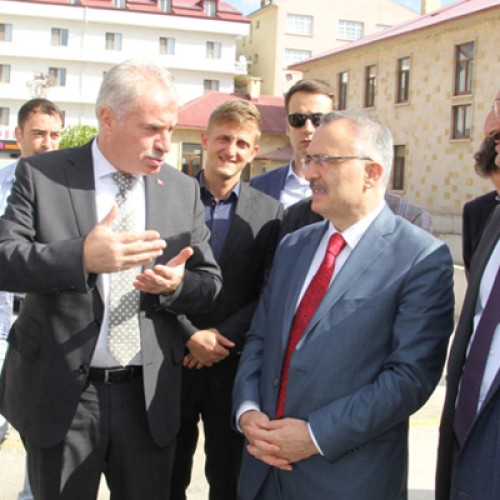 Ağbal Belediye Projelerini İnceledi
