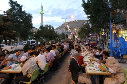 Bayburt, Ramazan Sofrasında Bir Araya Geldi