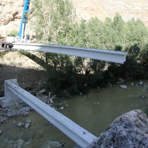 Kanalizasyon Hattı İçin Köprü Kuruldu