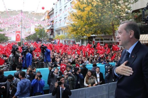 Cumhurbaşkanı Erdoğan’a Bayburt’ta Sevgi Seli…