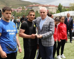 Başkanla Fotoğraflar