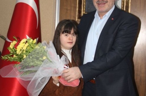 Özel Öğrencilerden Belediye Başkanımıza Ziyaret