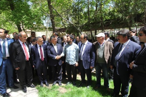 Milli Savunma Bakanı İsmet Yılmaz Bayburt’ta..
