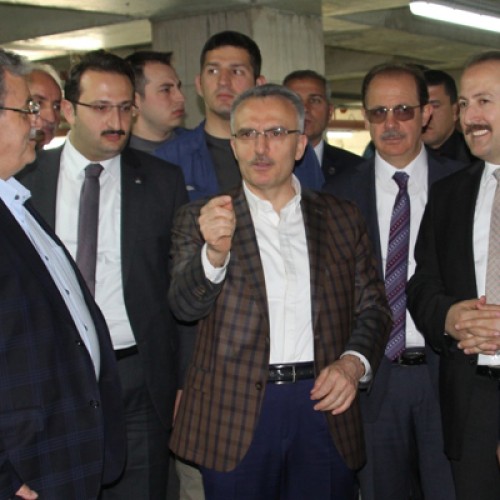 Maliye Bakanı Ağbal Kent Meydanı ve Kapalı Otopark Projesini İnceledi