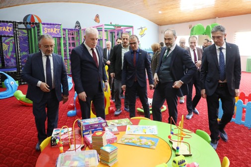 KAPALI ÇOCUK OYUN ALANININ AÇILIŞI YAPILDI