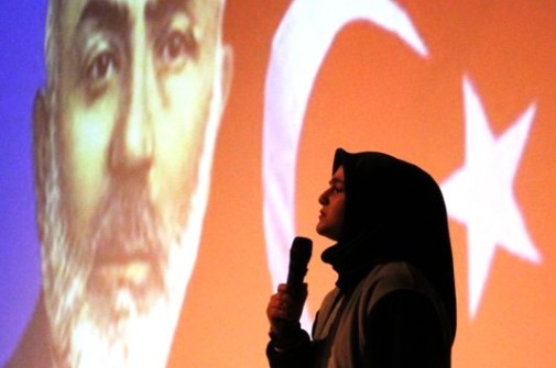 İstiklal Marşının Kabulünün 94. Yıldönümünde Milli Şairimiz Anıldı